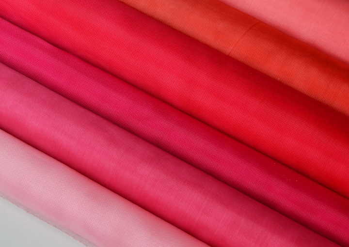 尼龍婚紗網(wǎng)布生產(chǎn)廠家哪家質(zhì)量比較好