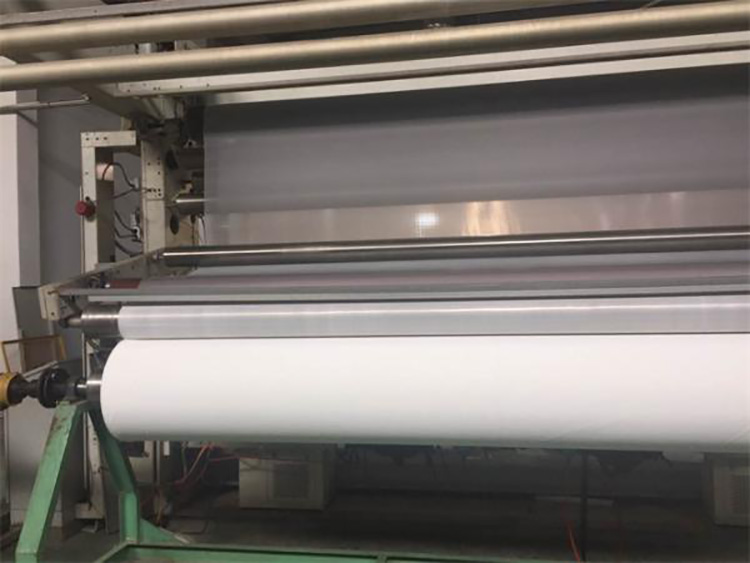 紹興諸暨某工廠做婚紗用的絲網(wǎng)布出現(xiàn)蒼蠅頭（沒有找對(duì)網(wǎng)布廠家）